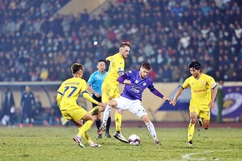 V.League 2022 chỉ còn 13 đội bóng tham dự