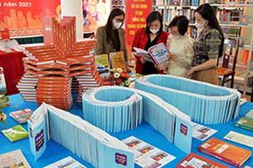 Hân hoan mừng ngày hội lớnTin khácPhát huy truyền thống đoàn kết, quyết tâm xây dựng tỉnh Lạng Sơn phát triển nhanh, bền vữngLập thành tích chào mừng kỷ niệm 190 năm thành lập tỉnh: Điểm nhấn từ phong trào thi đua đặc biệt