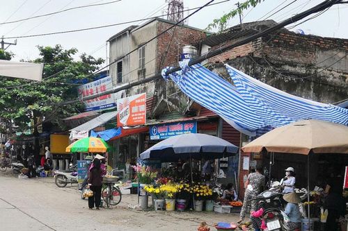 Diễn biến dịch phức tạp, các chợ tăng cường công tác phòng dịch