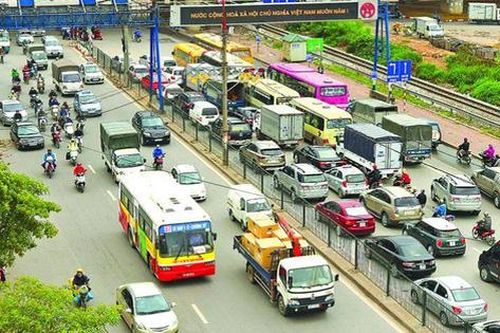Thu phí ô tô vào nội đô, vẫn còn nhiều băn khoăn
