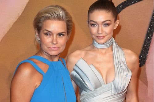 Phản ứng của Gigi Hadid sau vụ xô xát giữa mẹ và Zayn Malik