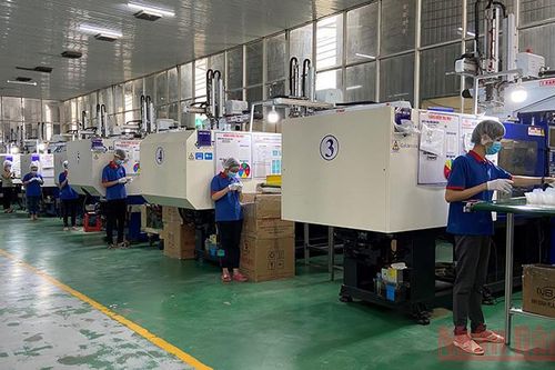 70-75% doanh nghiệp và người lao động đã quay trở lại làm việc