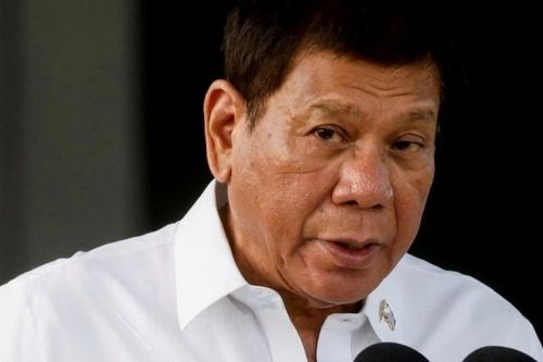 Tổng thống Philippines đe dọa trừng phạt quan chức vì tiêm chủng chậm
