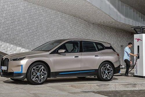 Doanh số xe điện BMW tăng trưởng mạnh