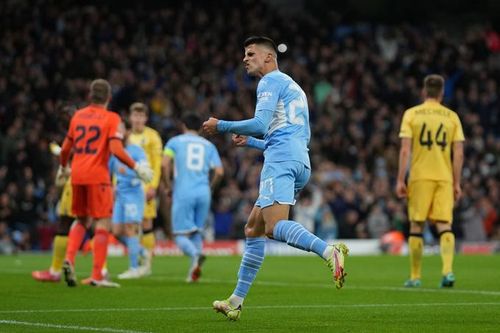 Cancelo lập hat-trick kiến tạo, Man City chiếm ngôi đầu bảng A