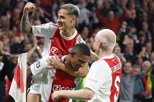 Ngược dòng trước Dortmund, Ajax có vé vào vòng knock-out Champions League