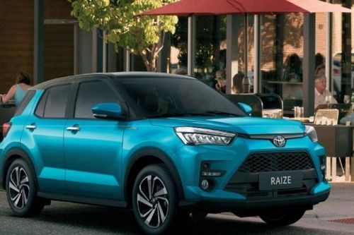 Toyota Raize bị tố bán 'bán bia kèm lạc', hãng nói sẽ xử lý đại lý