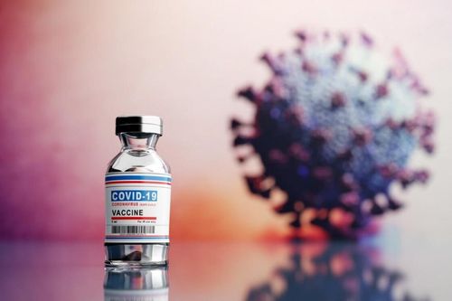 Từ sai lầm về liều lượng vaccine, phát hiện ra lợi ích bất ngờ của AstraZeneca