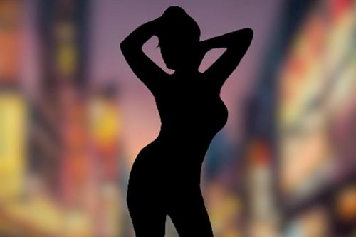 Sao nữ 'một bước lên mây' nhờ clip nóng lộ hint hẹn hò cùng diễn viên hài kém 13 tuổi nổi tiếng 'sát gái'