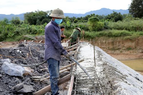 Tiến độ giải ngân vốn đầu tư công vẫn chậm