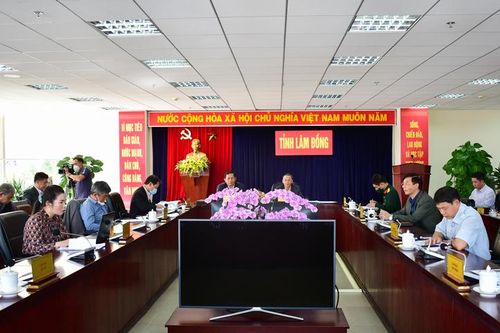 Đẩy mạnh hoạt động phân cấp, phân quyền trong quản lý nhà nước