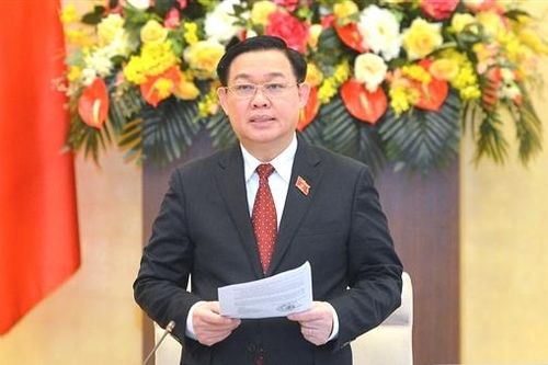 Bản lĩnh để giám sát, tránh phát hiện 'con voi' mà gọt dần không còn gì