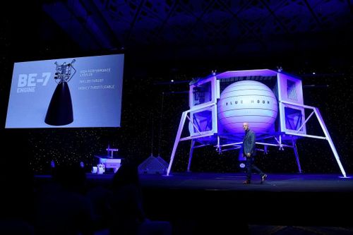 Thẩm phán Mỹ bác bỏ đơn kiện của Blue Origin đối với tàu đổ bộ mặt trăng SpaceX