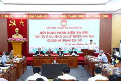 Xây dựng NTM: Cần hạn chế tình trạng xây chợ, nhà văn hóa nhưng không ai vào