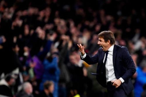Dấu ấn ngày HLV Antonio Conte chào sân Tottenham