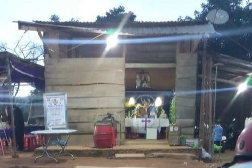 Học sinh ngã khỏi xe đưa đón tử vong: Là con duy nhất trong nhà, gia đình thuộc hộ cận nghèo