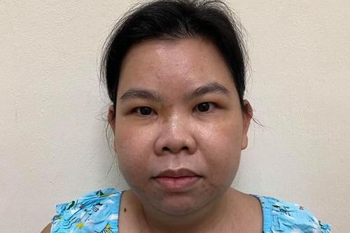 'Nữ quái' giả danh thầy bói lừa đảo hơn 400 triệu đồng