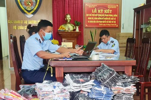 Gia Lai: Tài xế vận chuyển hàng lậu bị xử phạt 11 triệu đồng
