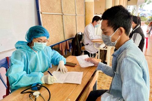 Tập huấn công tác tiêm vắc xin phòng Covid-19 cho trẻ em