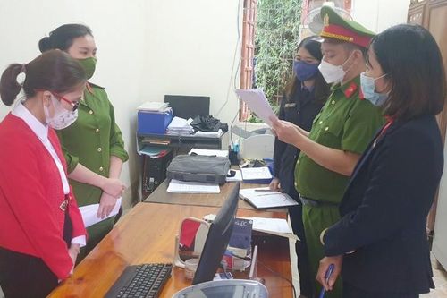 Nghệ An: Thêm phó chủ tịch xã bị khởi tố liên quan ăn chặn tiền hỗ trợ lũ lụt