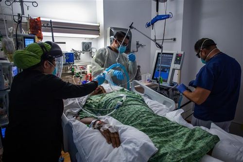 Nga thêm trên 41.300 ca mắc, 1.188 ca tử vong do COVID-19