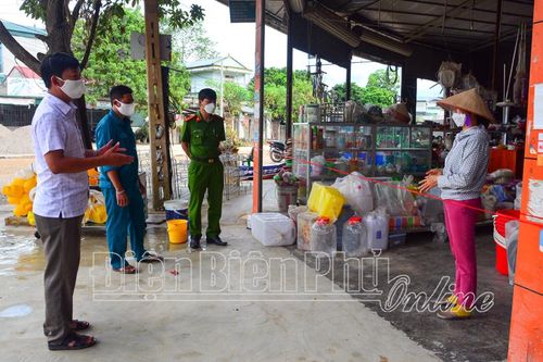 Pom Lót nỗ lực thực hiện 'mục tiêu kép'