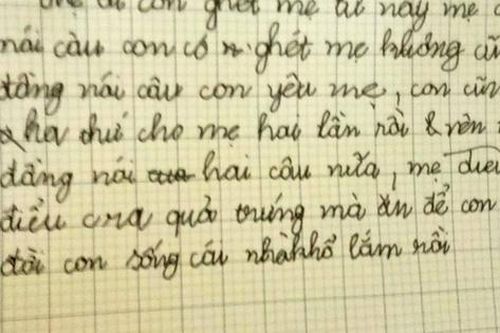 Lời nhắn nhói lòng của con gái gửi đến mẹ: 'Mẹ đẻ quả trứng mà ăn để con đổi đời, con sống trong cái nhà này khổ lắm rồi'