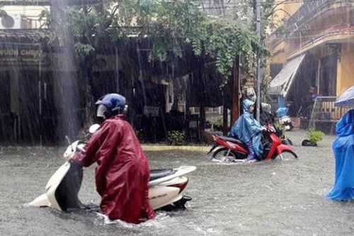 Các tỉnh Quảng Ninh đến Khánh Hòa đón đợt mưa dông lớn