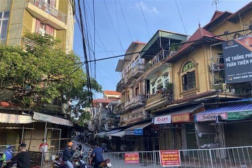 Covid-19 sáng 7/11: Sẽ xét nghiệm đội tuyển bóng đá Việt Nam, Cao Bằng có ca mắc thứ 2, Bà Rịa-Vũng Tàu lo ngại ổ dịch lớn