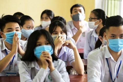 Chỉ học sinh khối 9 ở Ba Vì được đến trường từ ngày 8/11