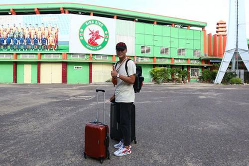 Mạc Hồng Quân chính thức ra mắt đội bóng mới ở V.League