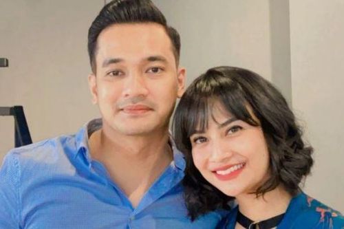 Vợ chồng mỹ nhân Indonesia qua đời vì tai nạn giao thông nghiêm trọng
