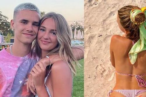 Bạn gái con trai nhà Beckham viết nghệ danh mẹ chồng tương lai lên vòng 3 gây tranh cãi
