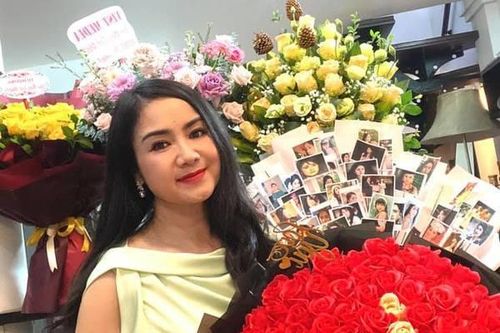 NSND Thu Hà 'lá ngọc cành vàng' đón sinh nhật tuổi 52