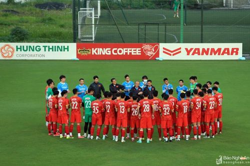 Bóng đá Việt và bài học từ Futsal Việt Nam trước Nhật Bản
