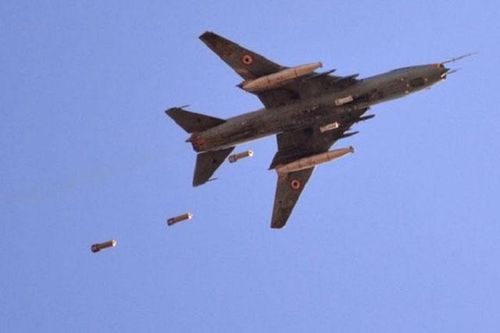Nga giúp Su-22 Syria đối không, đánh đất như tiêm kích mới