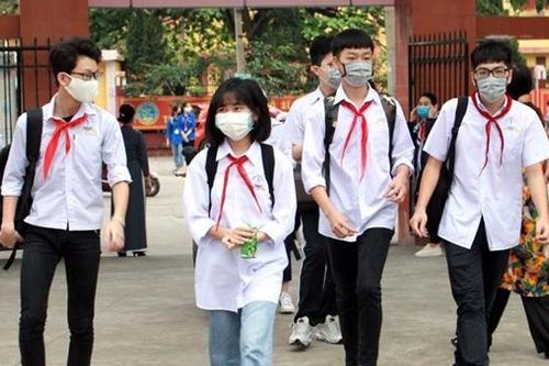 26.000 học sinh của TP.HCM vẫn đang học trực tuyến ở các tỉnh vì Covid-19