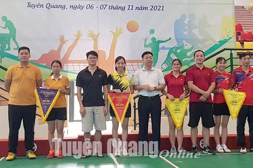 Bế mạc hội thao ngành Nông nghiệp và PTNT