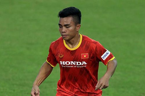 Tiền đạo Hồ Thanh Minh bất ngờ được triệu tập lên tuyển Việt Nam