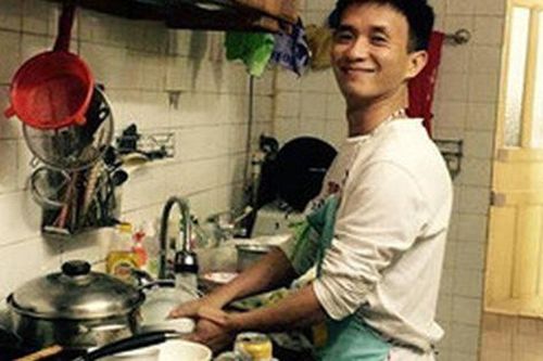 Chồng thất nghiệp, ở nhà vợ nuôi có xấu hổ không?