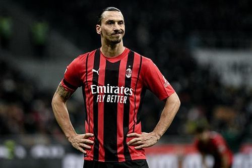 Milan lỡ cơ hội chiếm ngôi đầu sau trận hòa Inter