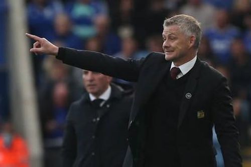 MU quyết định không sa thải HLV Solskjaer