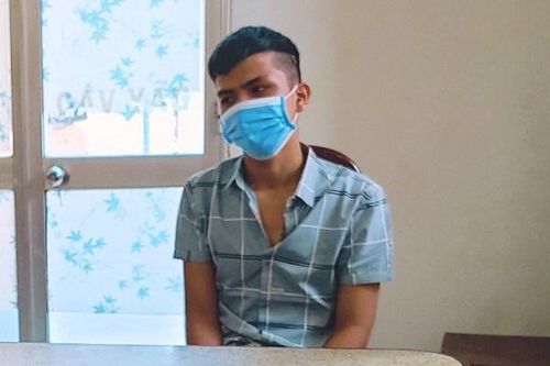 Thanh niên tát tới tấp bạn gái, cướp tài sản rồi bỏ trốn vào TP.HCM