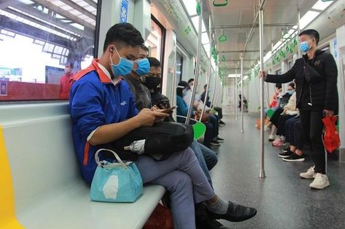 Ngày đầu tiên đi làm bằng tàu Cát Linh – Hà Đông