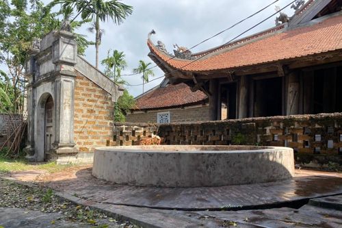 Dừng hoạt động đoàn làm phim hài Tết ở Làng cổ Đường Lâm do xâm phạm di tích quốc gia