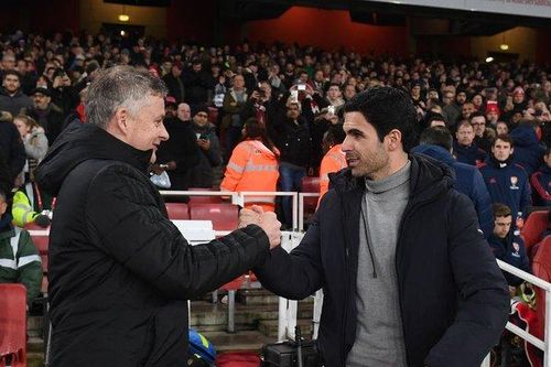 Manchester United và Arsenal: Hai đội bóng, hai niềm tin, hai số phận