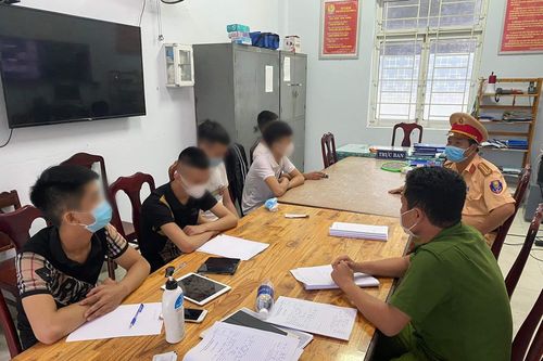 Phát hiện 7 thanh thiếu niên sử dụng trái phép chất ma túy