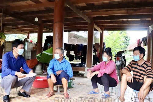 Học và làm theo Bác ở Chi bộ bản Mển