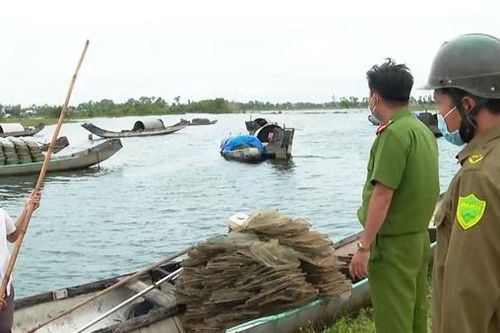 Giúp người dân chủ động bảo vệ tính mạng, tài sản trong mùa mưa bão