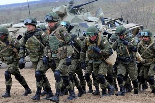 Ukraine nói gì về tin đồn Nga dồn lực lượng đến biên giới?